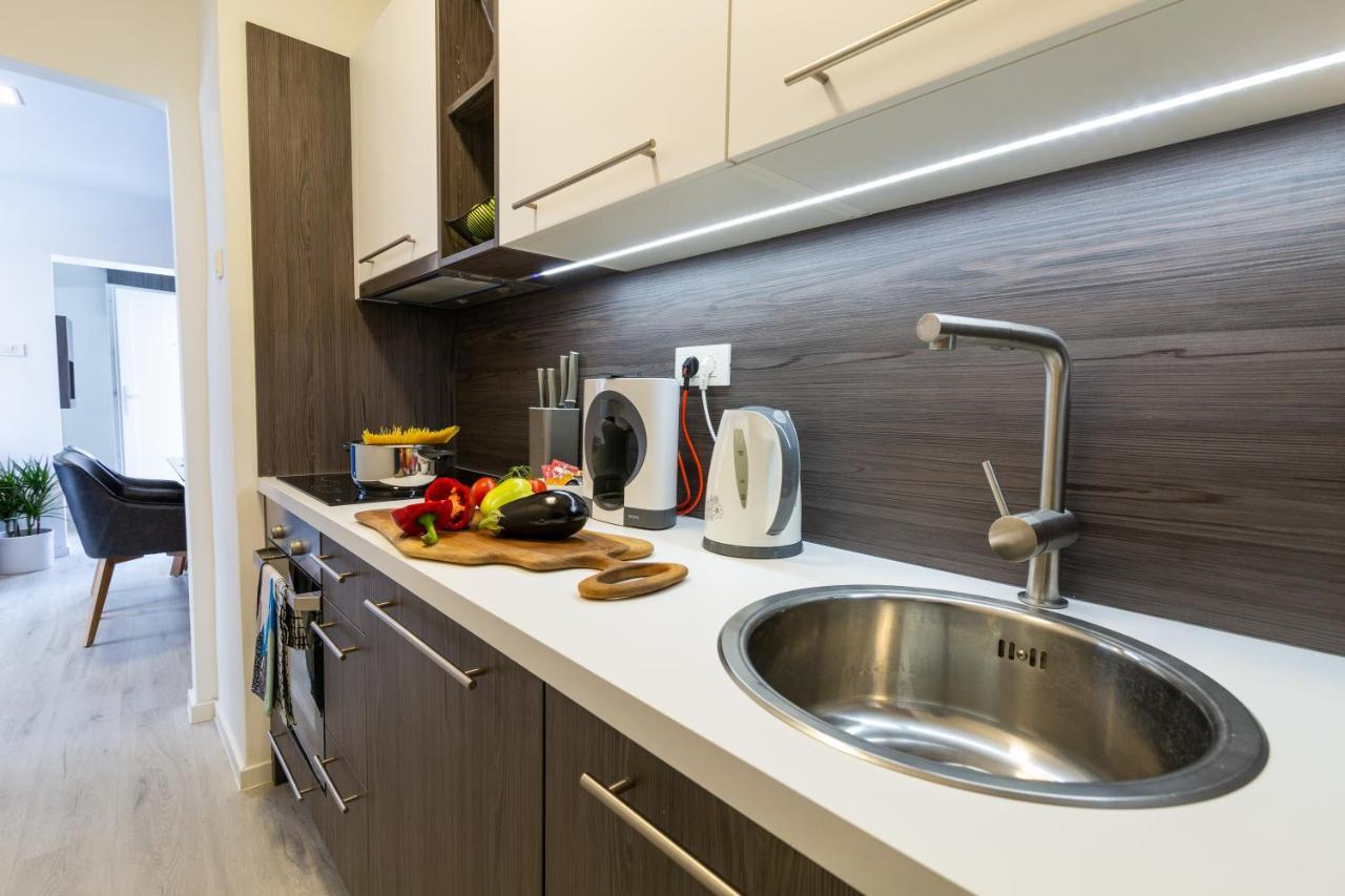 Market Inn - Zagrebacka Rijeka Ngoại thất bức ảnh