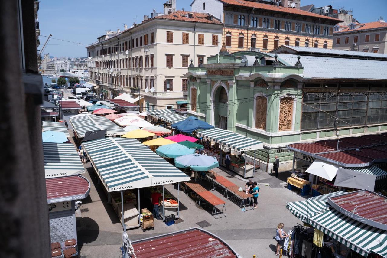 Market Inn - Zagrebacka Rijeka Ngoại thất bức ảnh